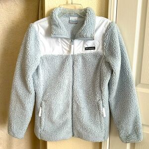 Columbia Sportswear Company  blue Sherpa jacket ￼